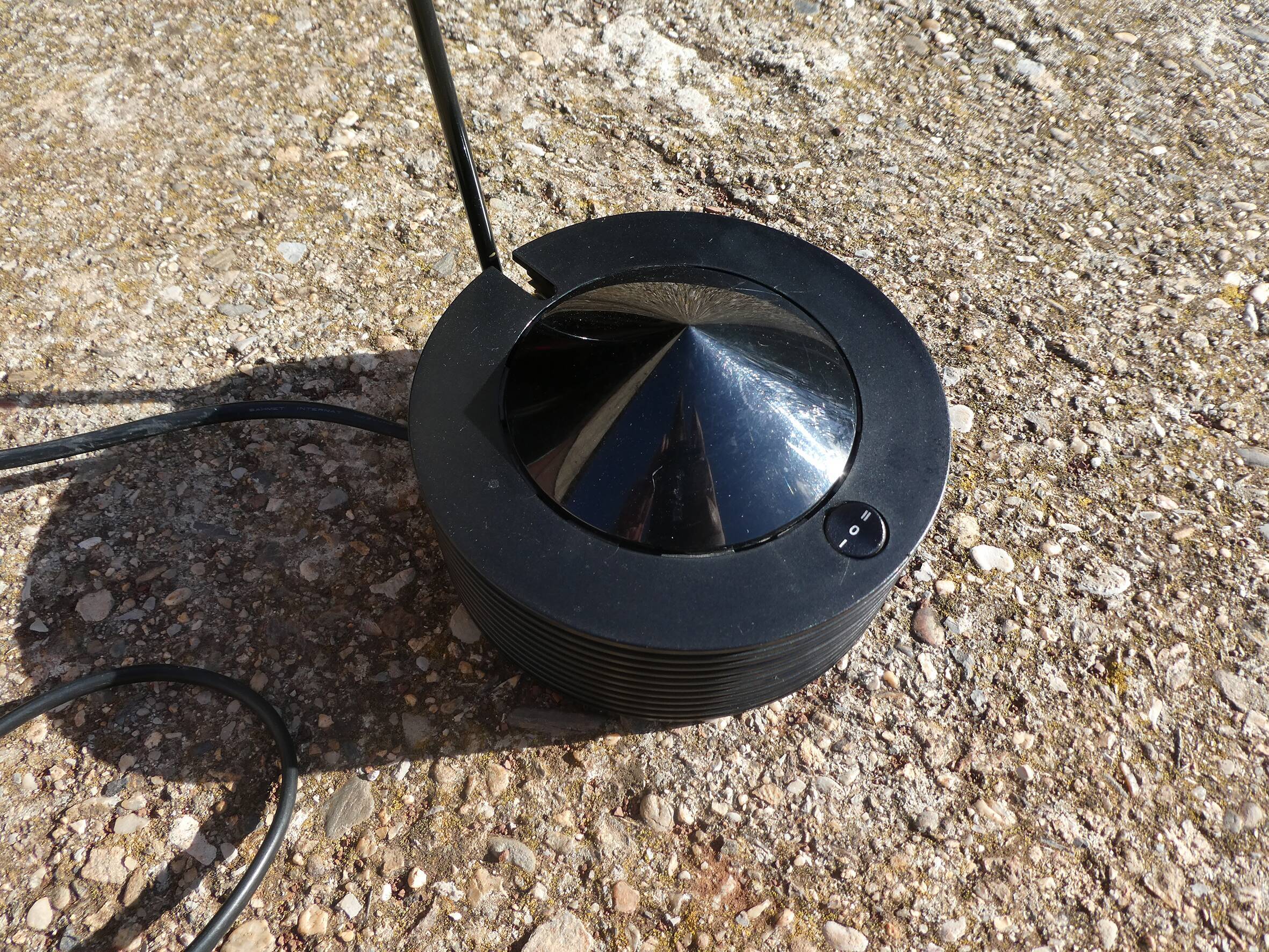 lugano desk lamp from e lite by targetti black