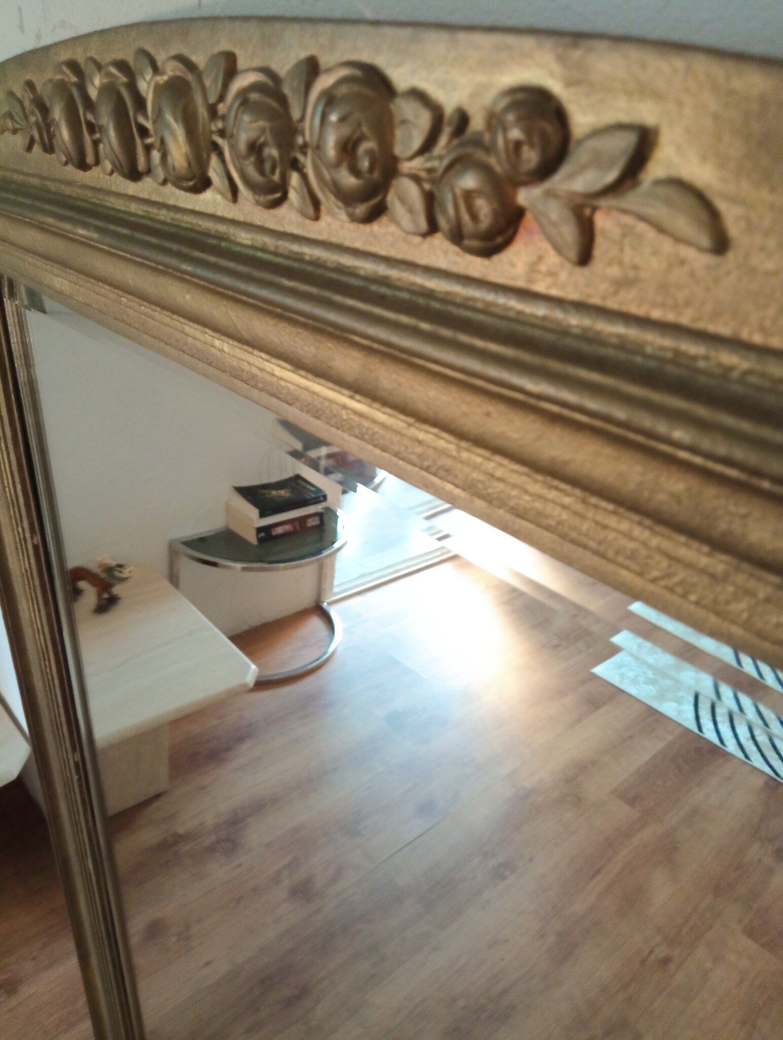 Golden mirror  100x139cm