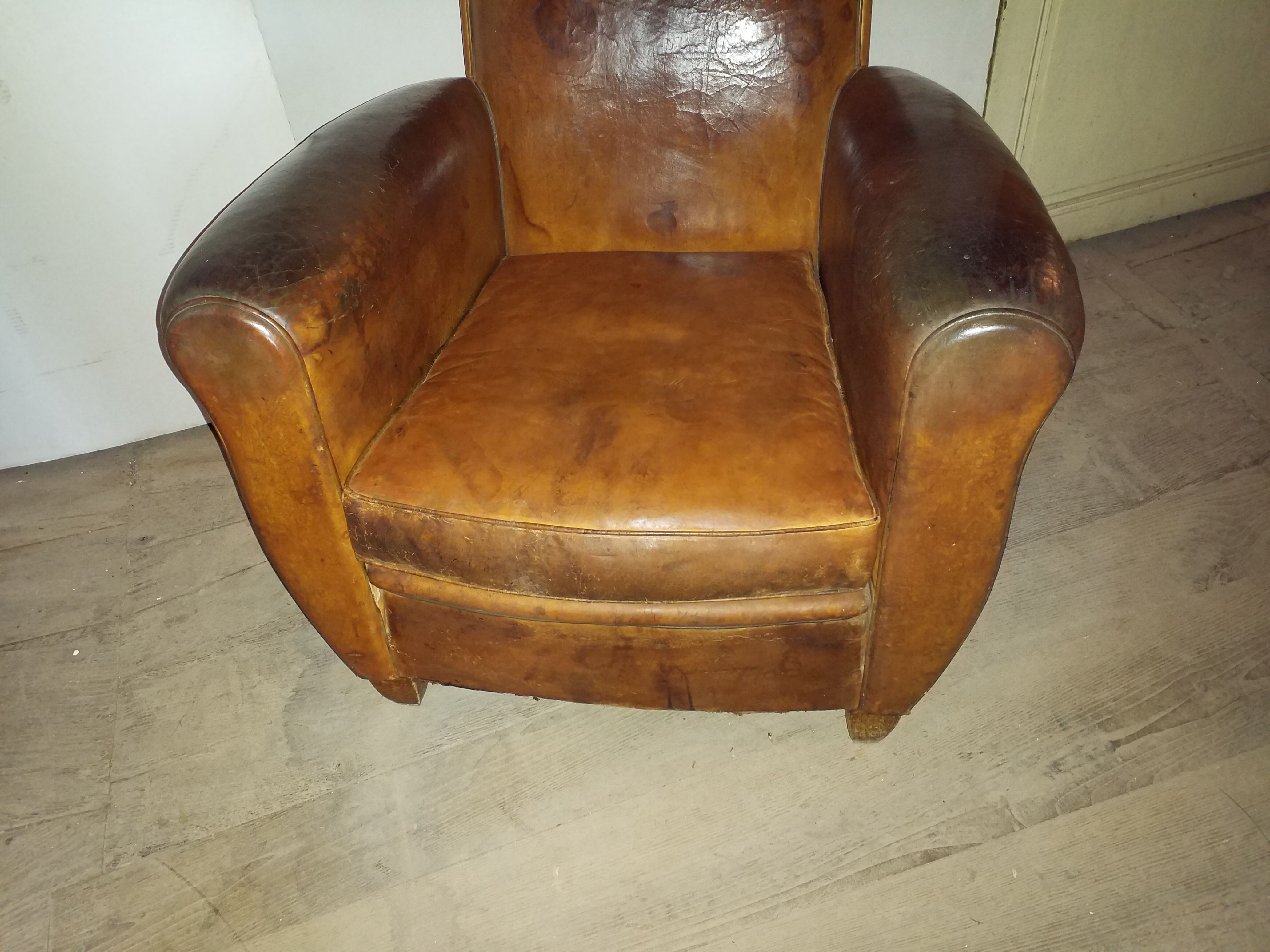 Leather club chair