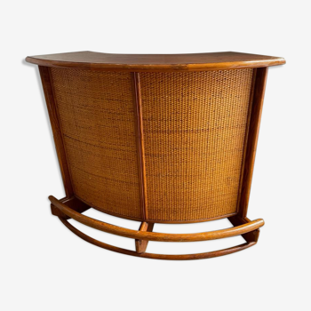 Vintage rattan bar