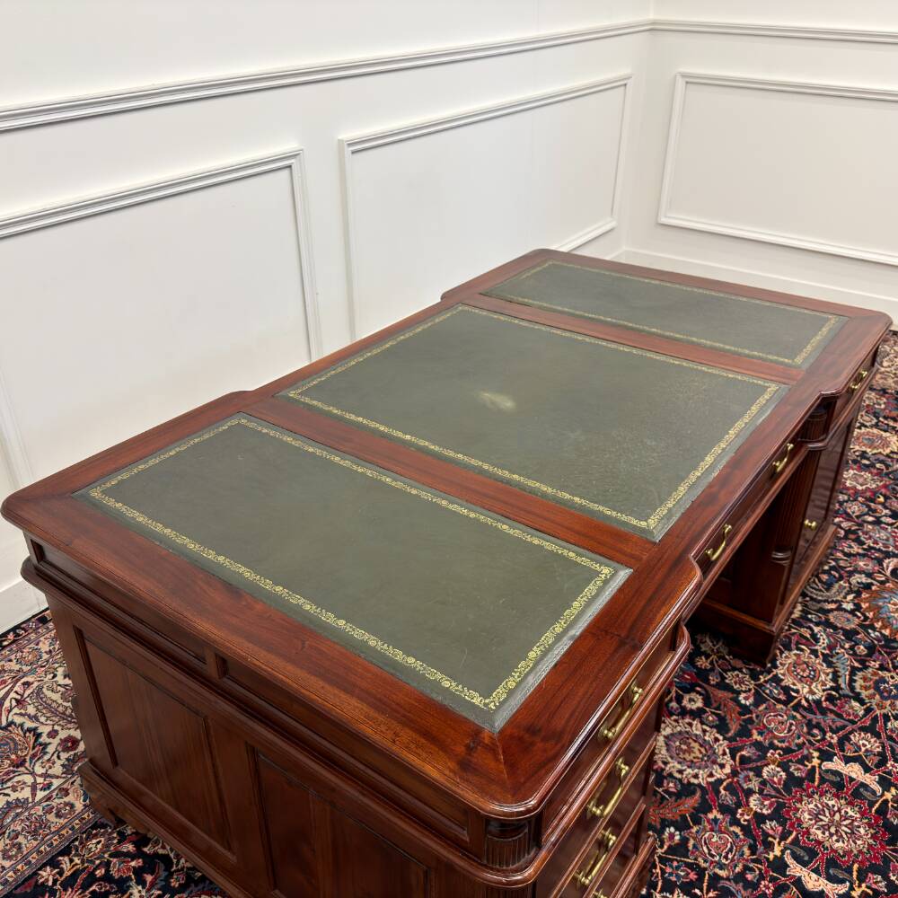 Classic English Double Desk