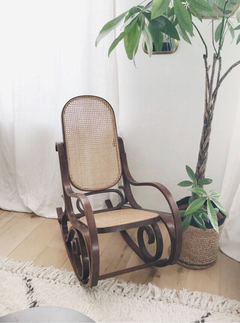 Rocking chair caned