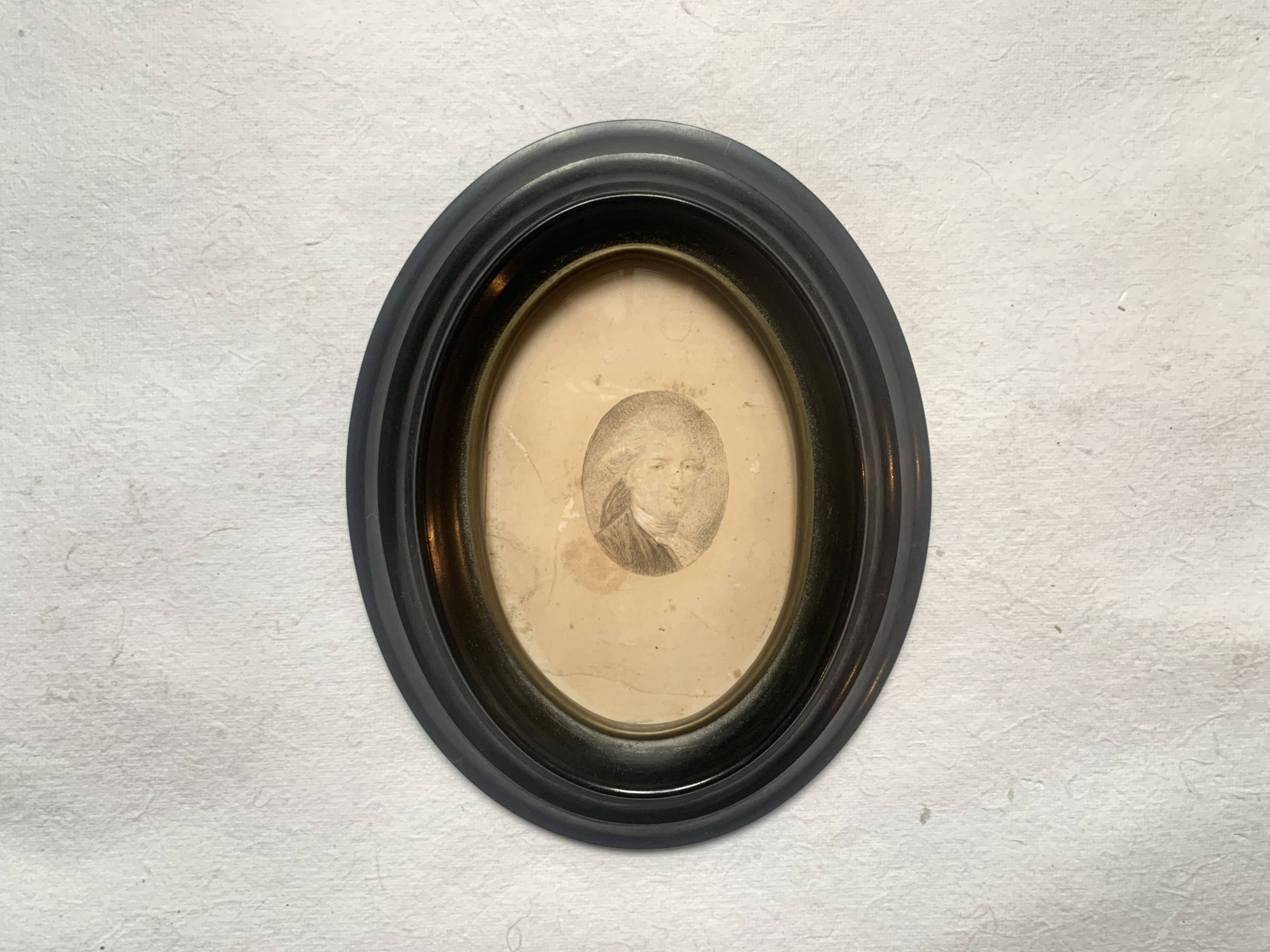 Small miniature portrait from the end of the 18th century in pencil