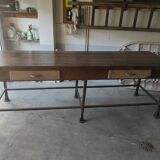 Draper's table workbench
