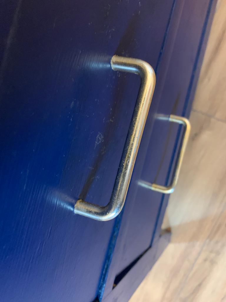 Vintage chest of drawers