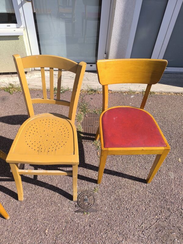 Lot de 6 chaises de bistrot dépareillées bois vintage