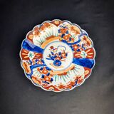 Imari porcelain plate with Japanese-style floral decoration, late 19th century