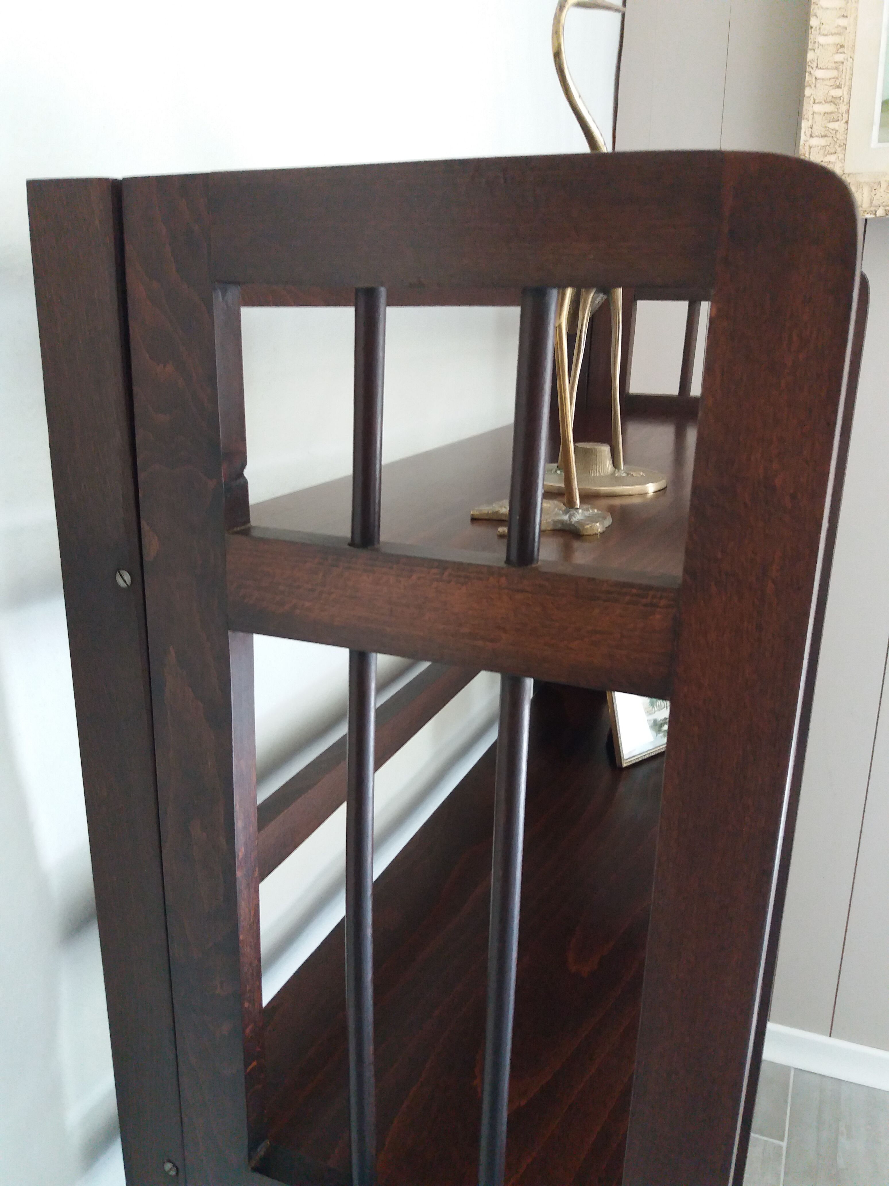 Bookseller's shelf 70s