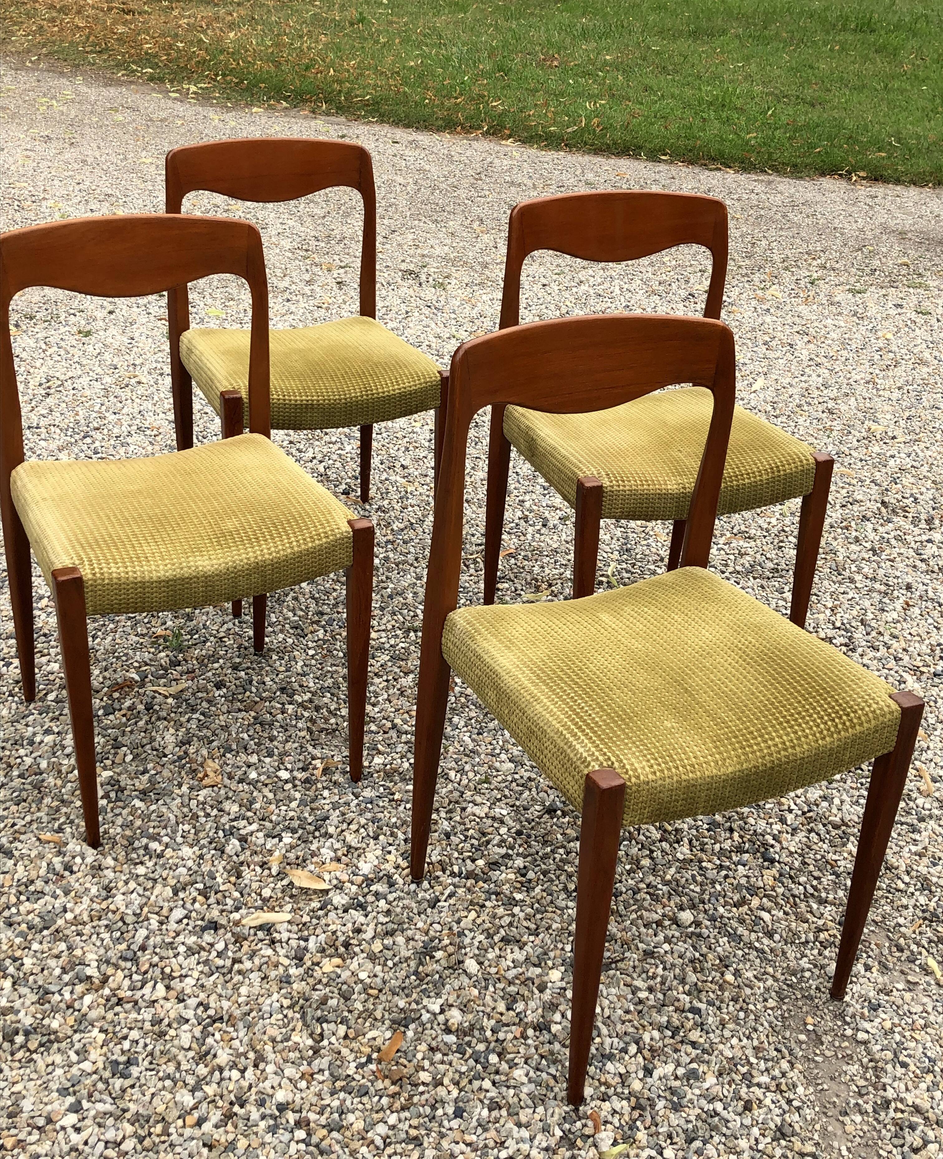 Série de 4 chaises