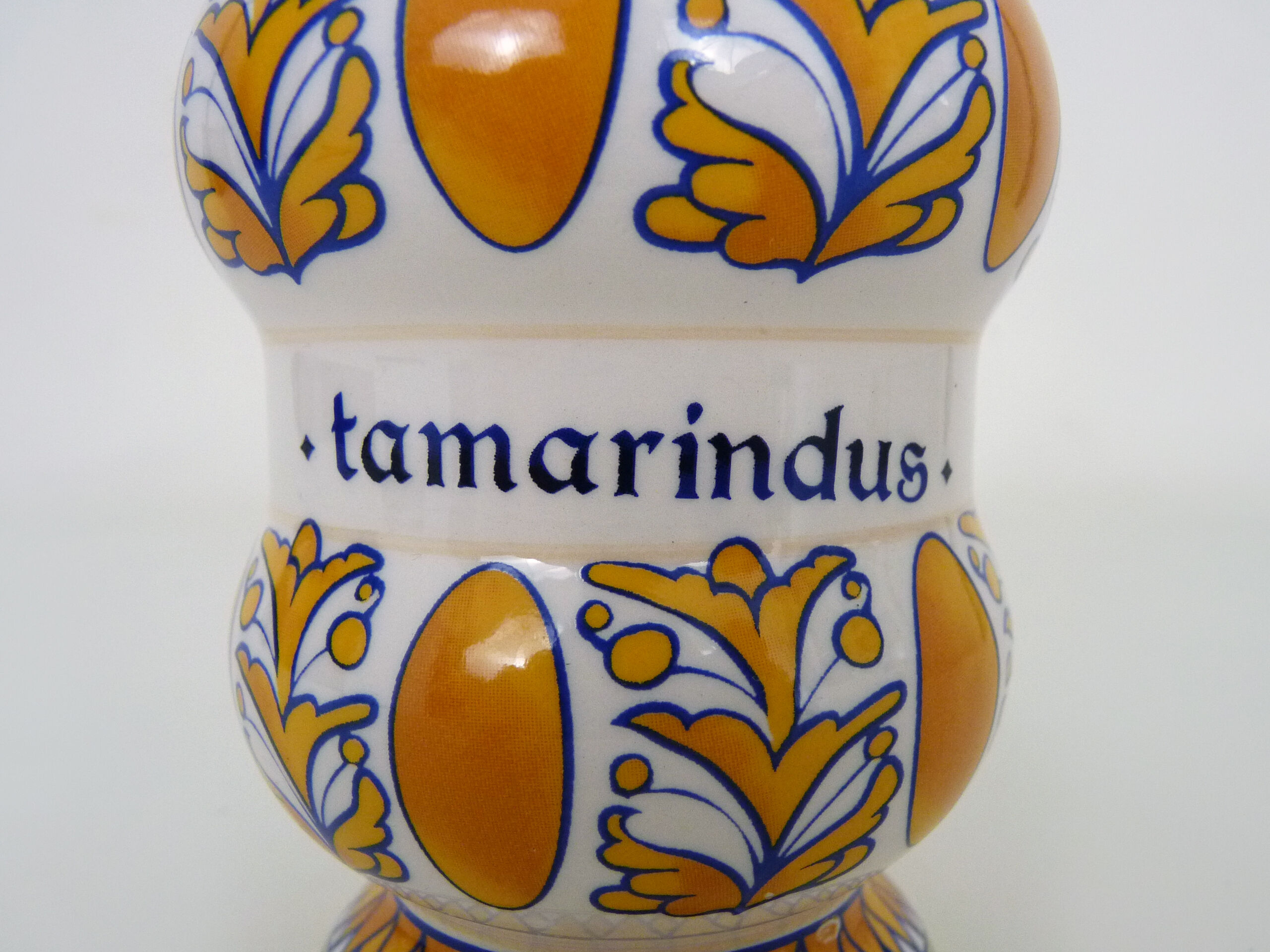 Old apothecary pot, Tamarindus ceramic medicine jar. Year 70 80