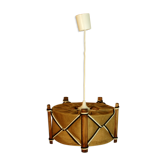 Scandinavian-minded jute, wood and wool suspension
