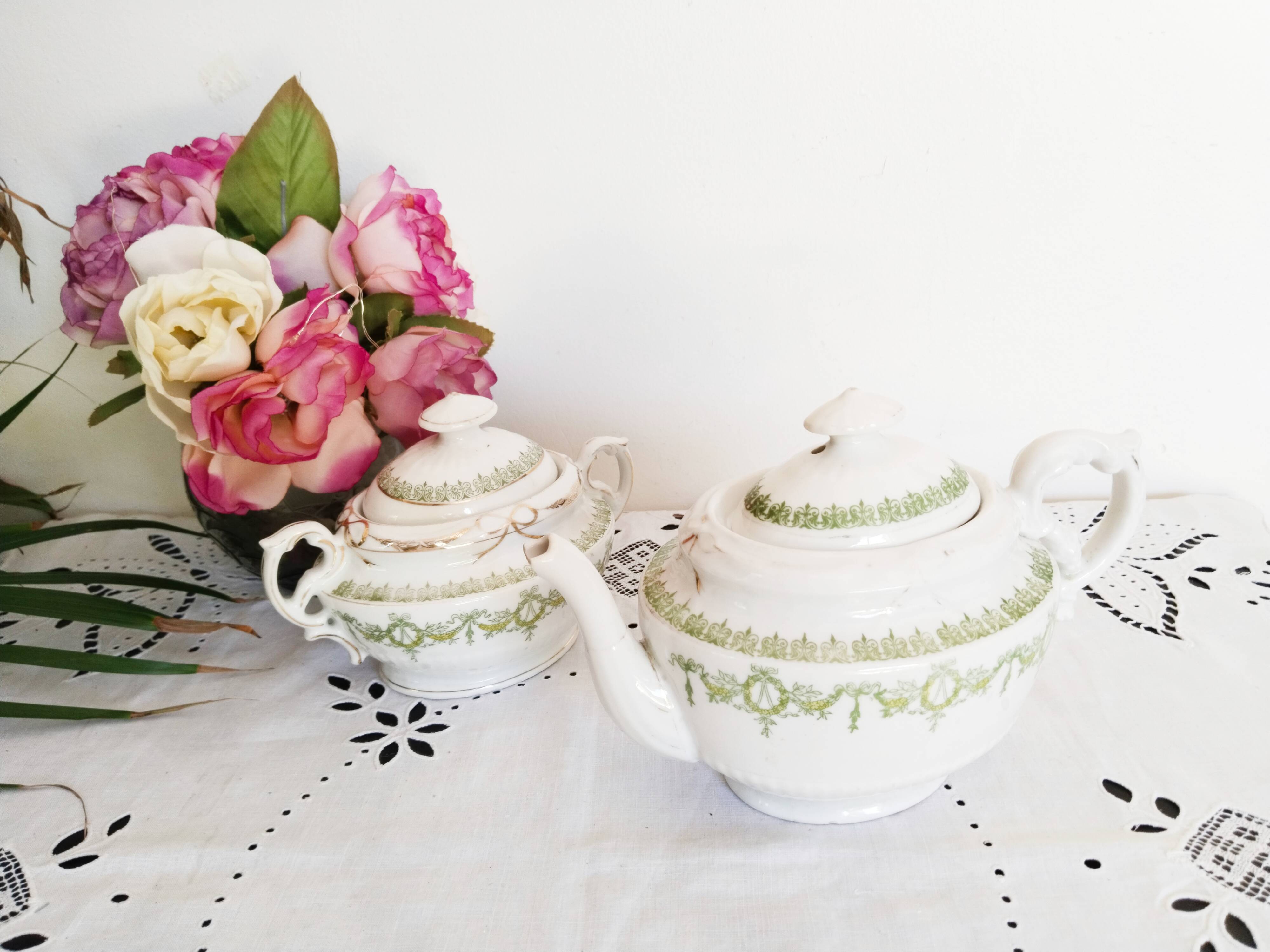 English porcelain tea service, green and gold, antique
