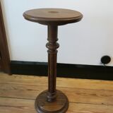 Elegant solid wood plant holder