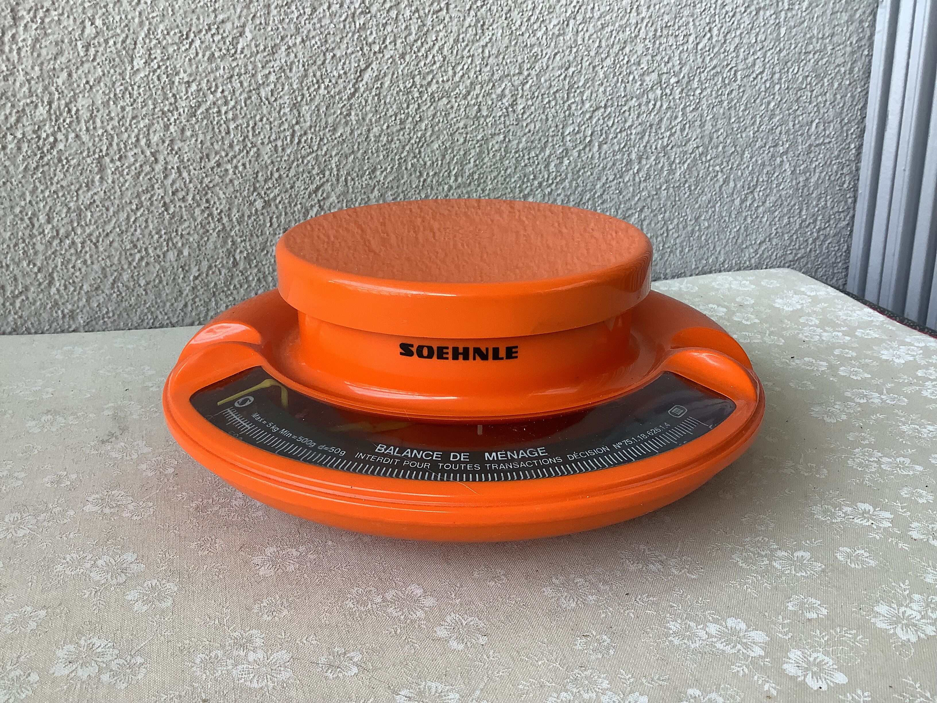 Orange kitchen scale space age Soehnle Germany