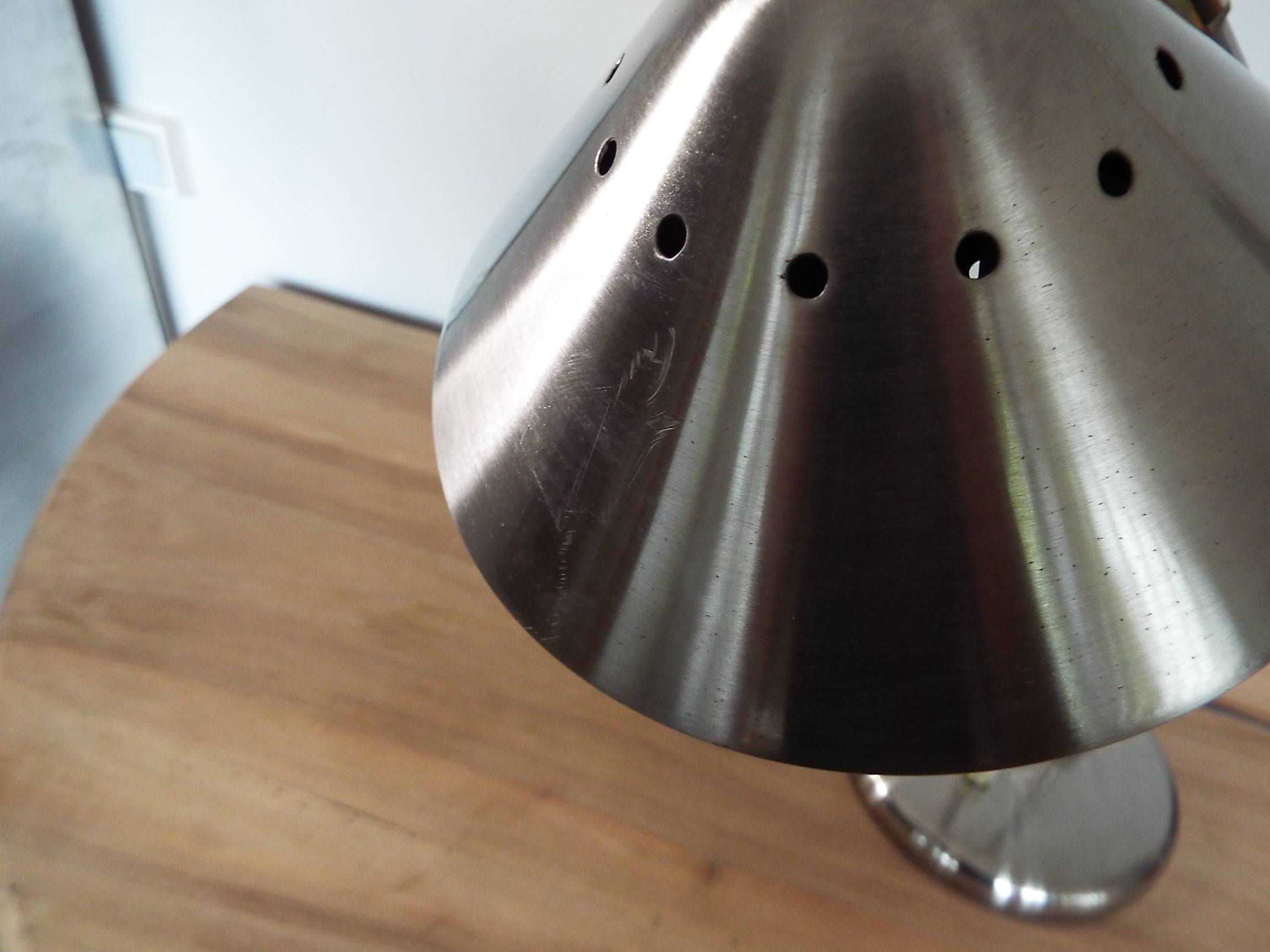 Tensor articulated desk lamp