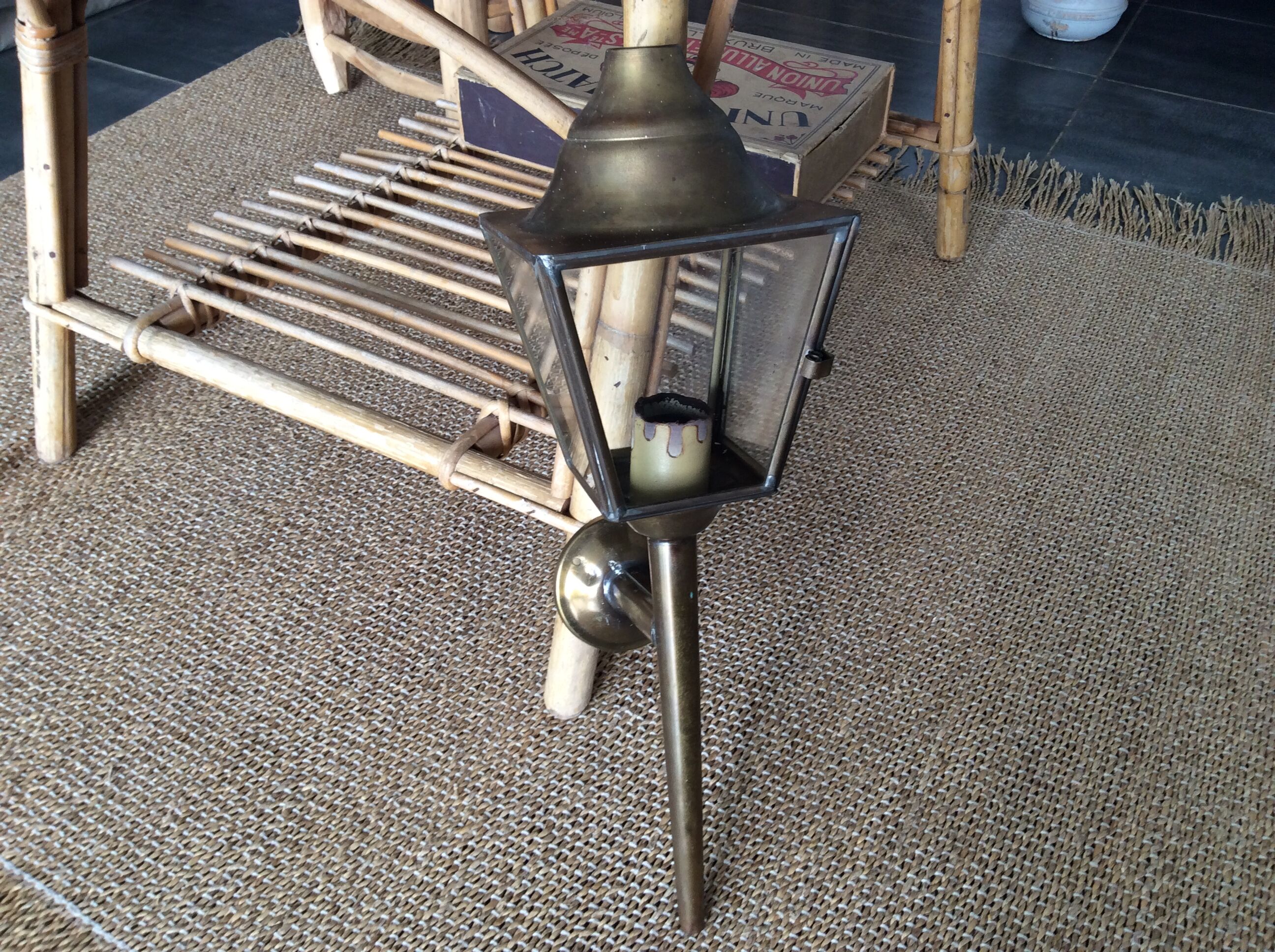 Carriage lantern