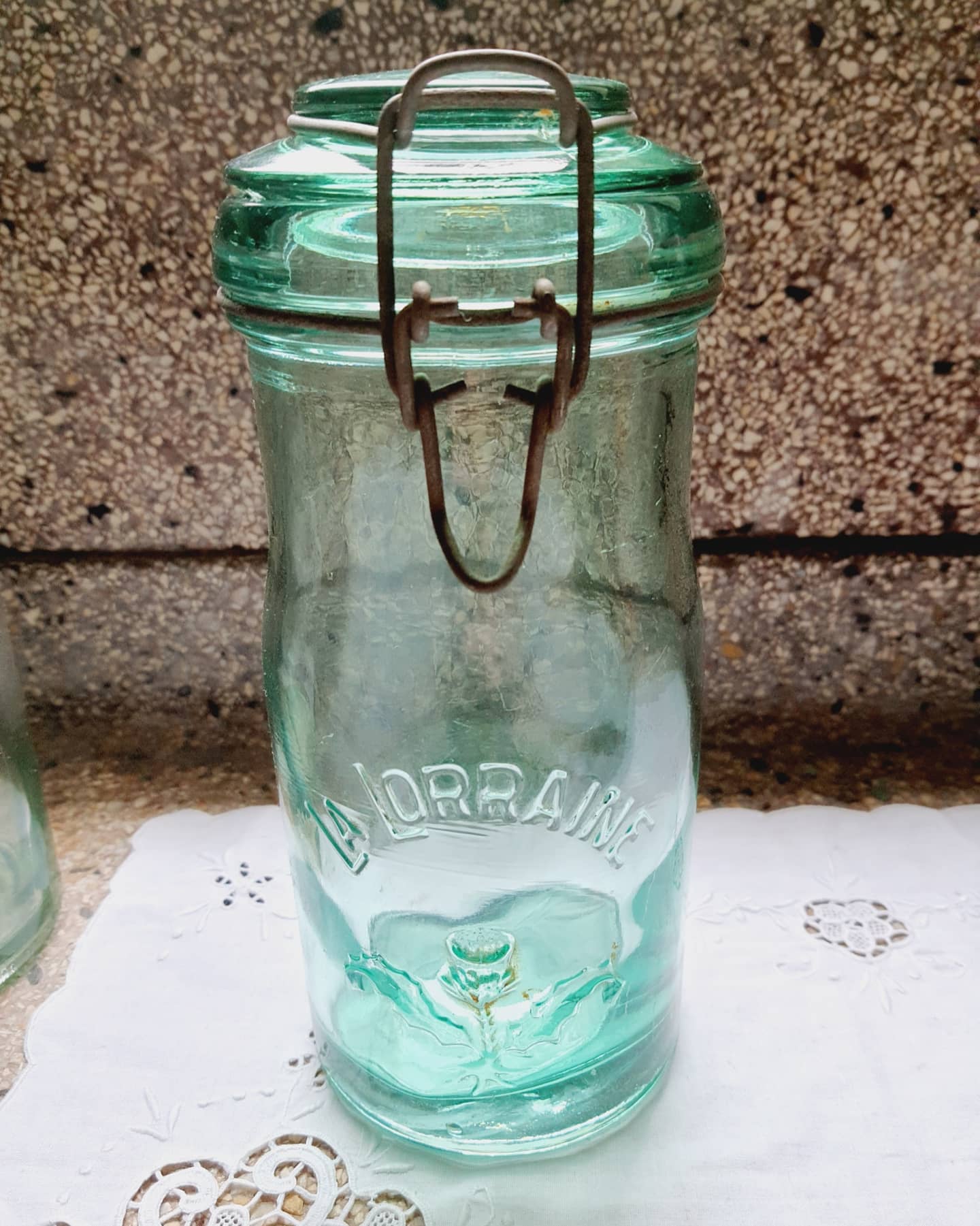 Vintage glass jar la lorraine