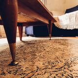 Table basse en bois et laiton
