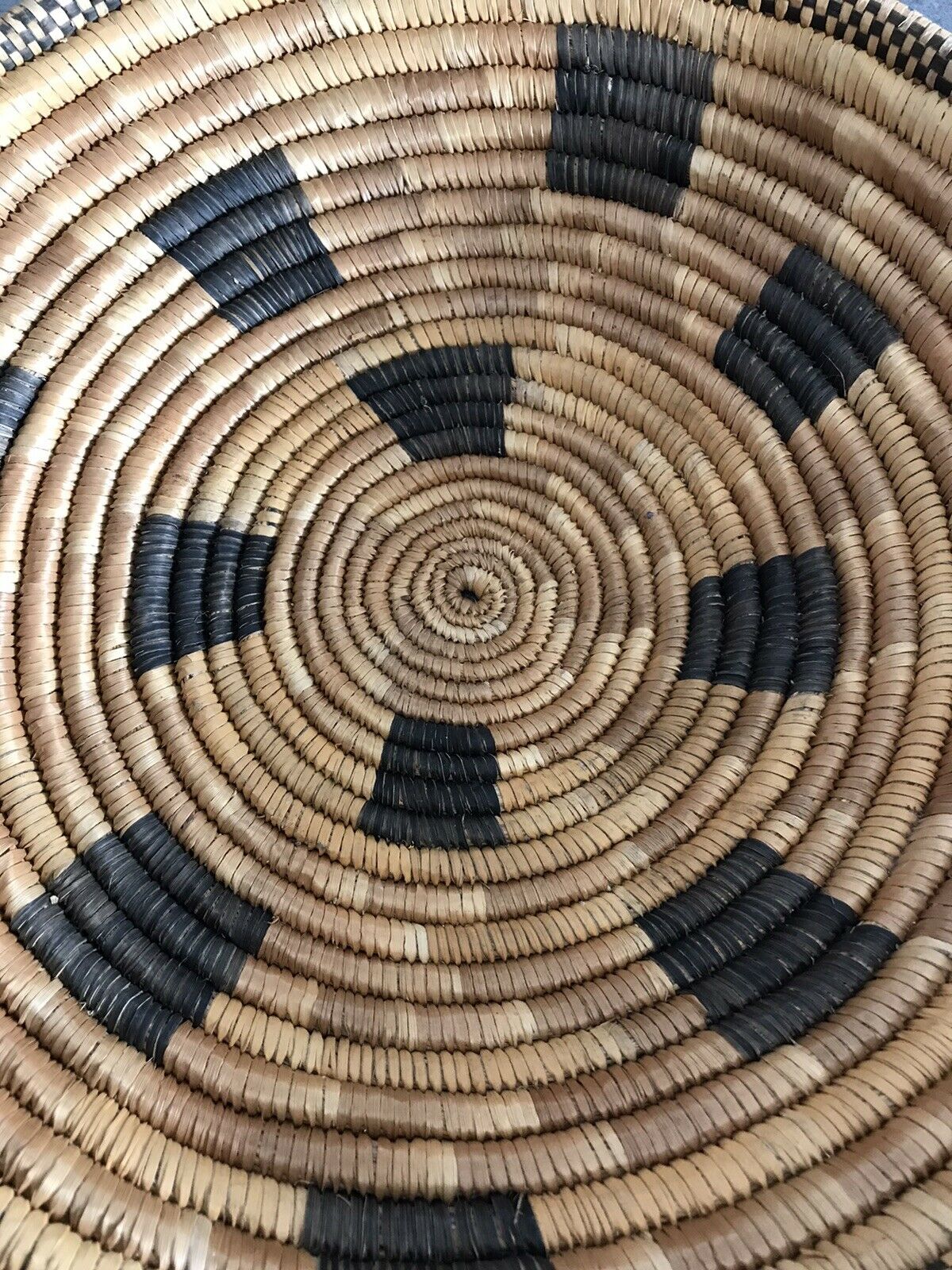 Basket straw bowl origin African hand weave 34 cm