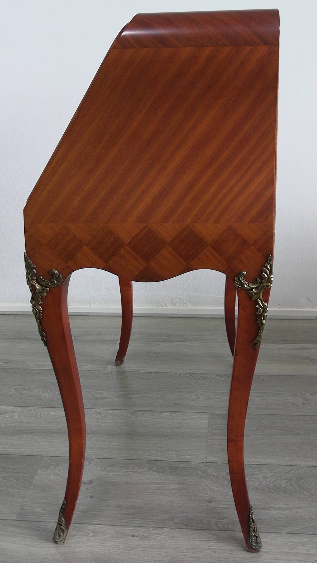 Bureau style Louis XV
