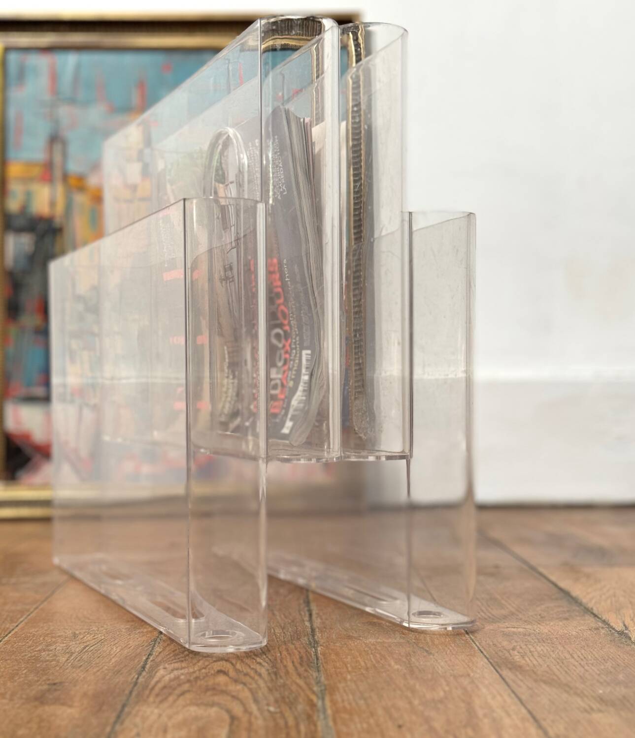 Kartell Giotto Stoppino magazine rack
