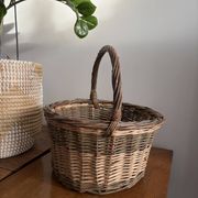Panier osier tressé vintage , grande anse