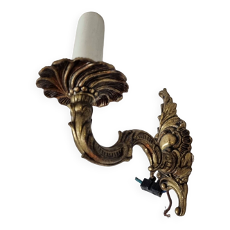 Baroque bronze wall lamp