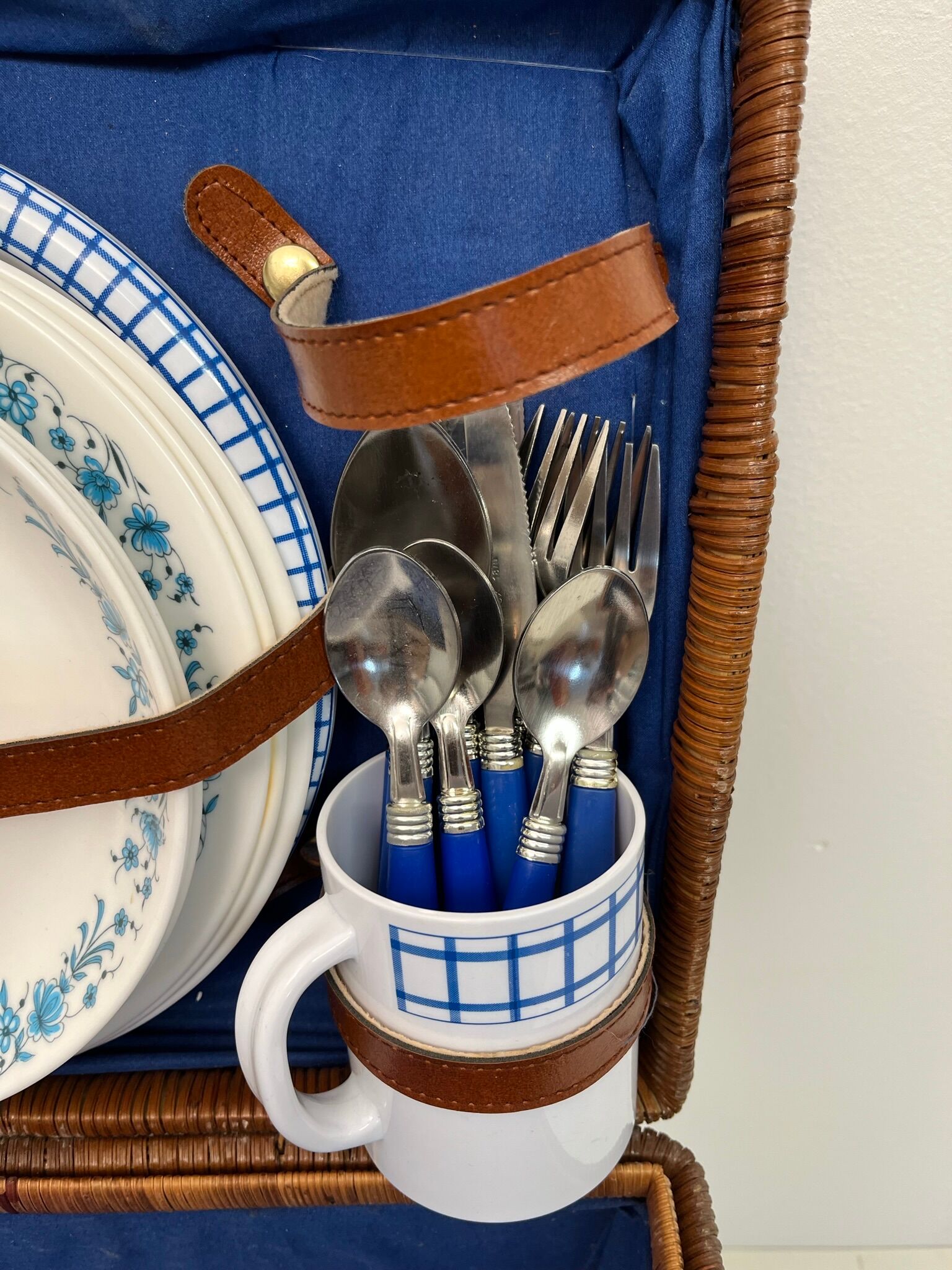 Vintage picnic suitcase