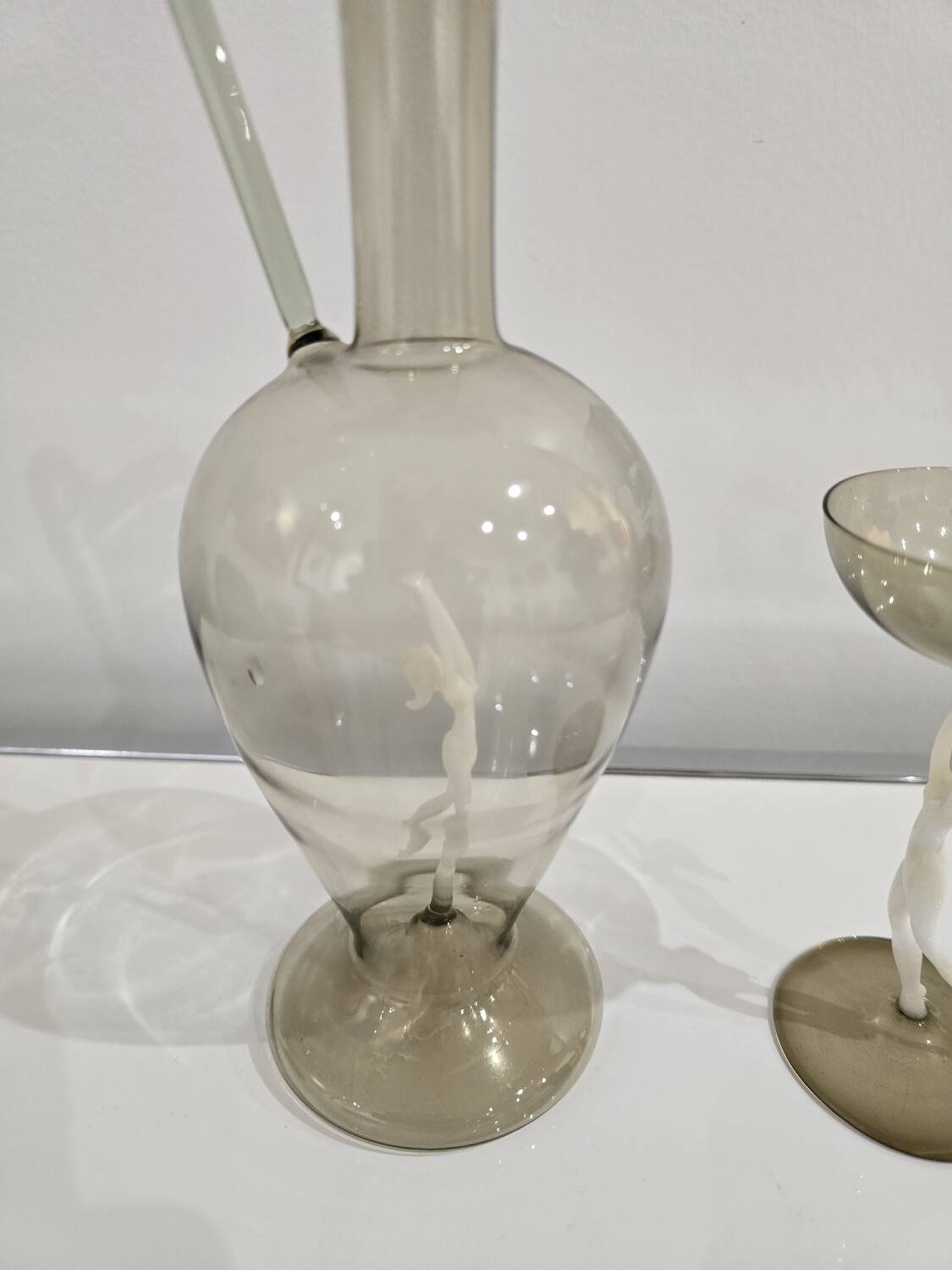 Bimini liqueur service