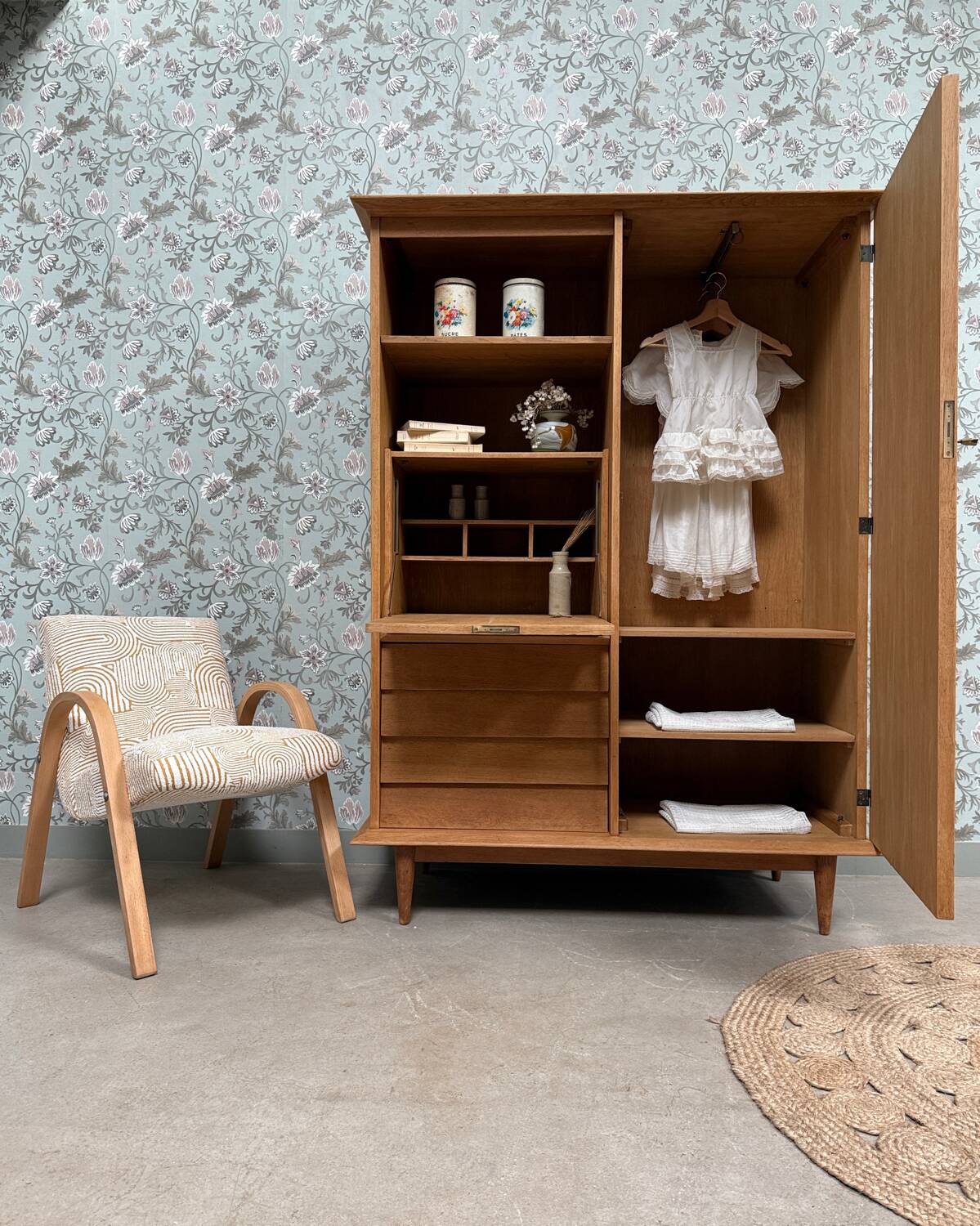 Vintage secretary cabinet (refurbished)