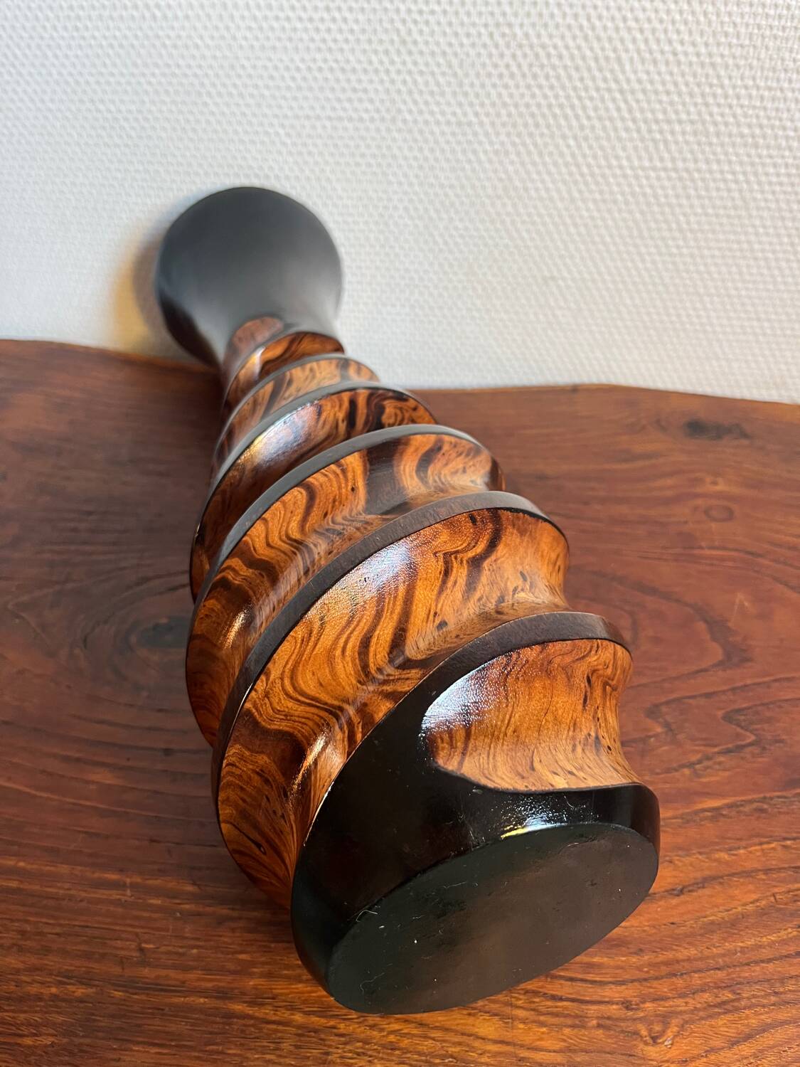 Carved mango wood vase
