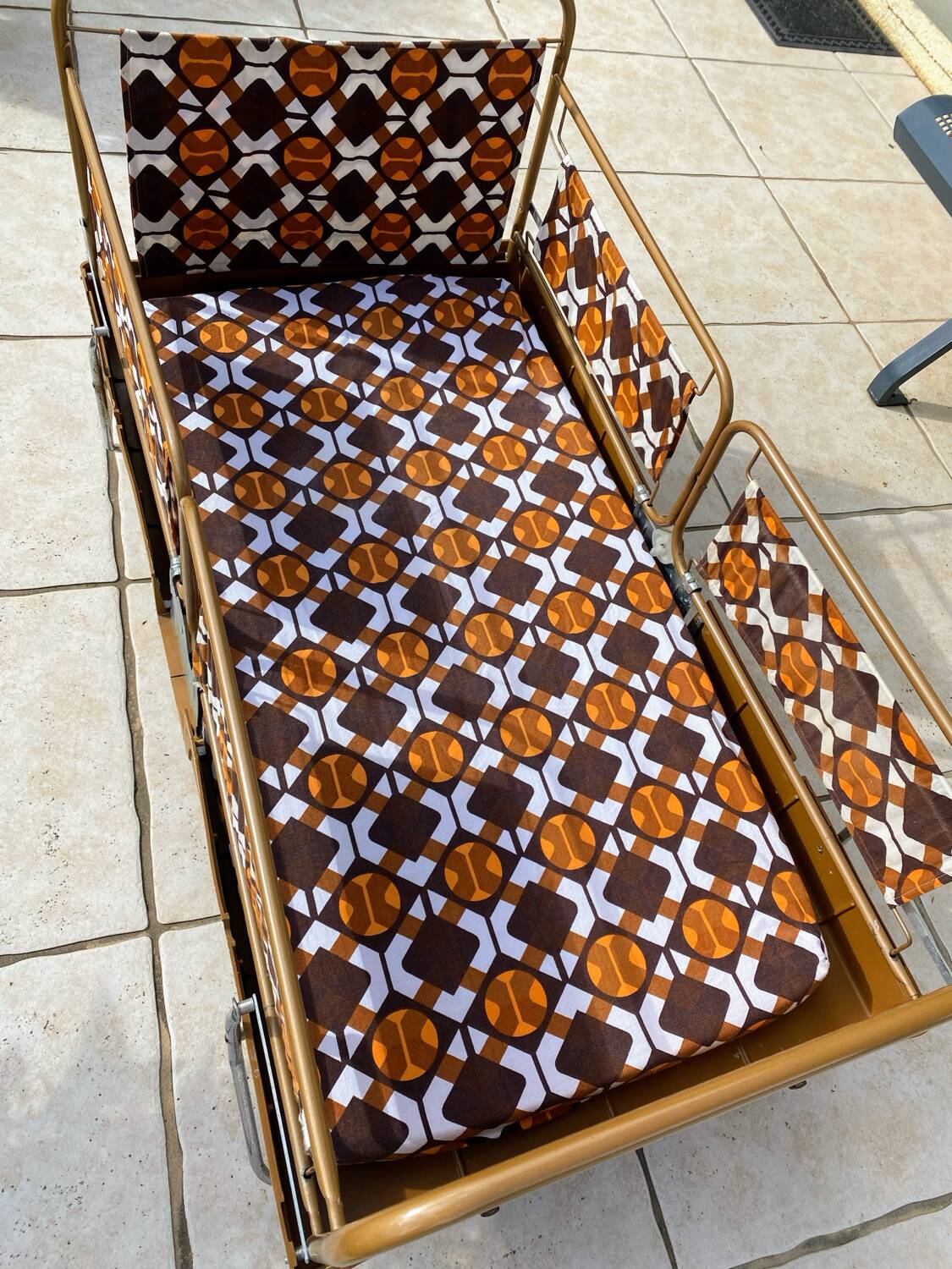 Youpla-do 2000 Vintage foldable children's bed