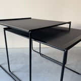 Tables gigognes post-moderne