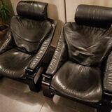 Paire de fauteuils Kroken