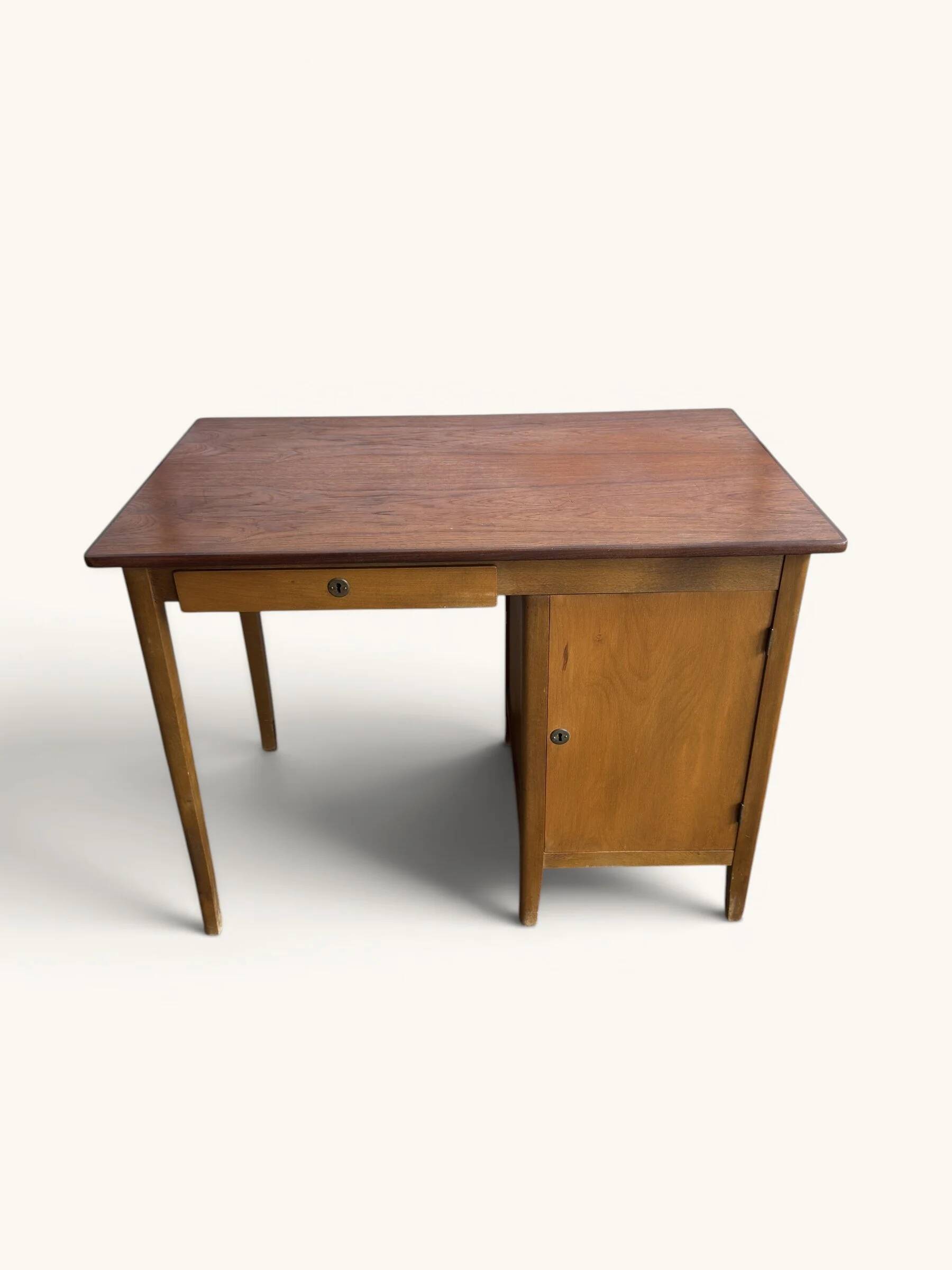 Bureau danois Mid-Century des années '60