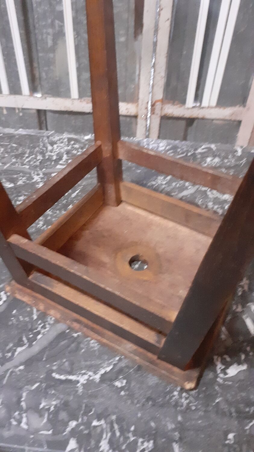 Tabouret en bois