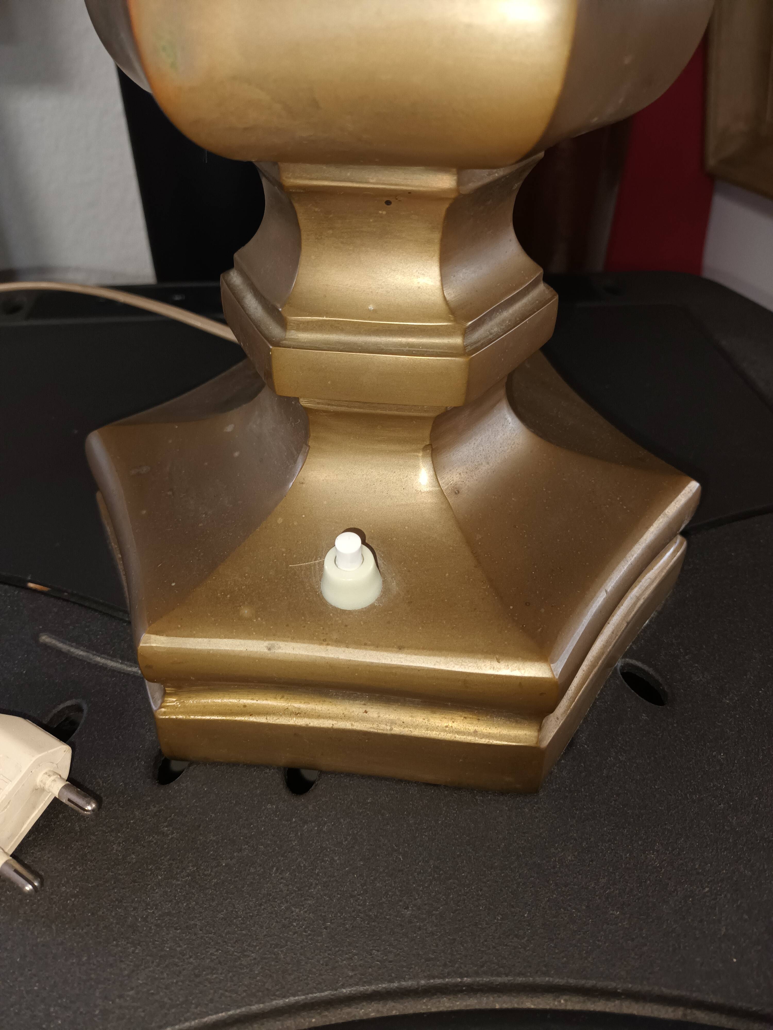 Brass lamp foot