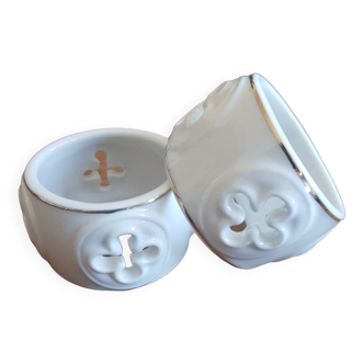 Porcelain napkin rings