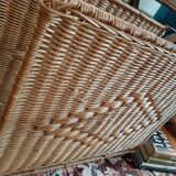 Door vintage rattan magazine