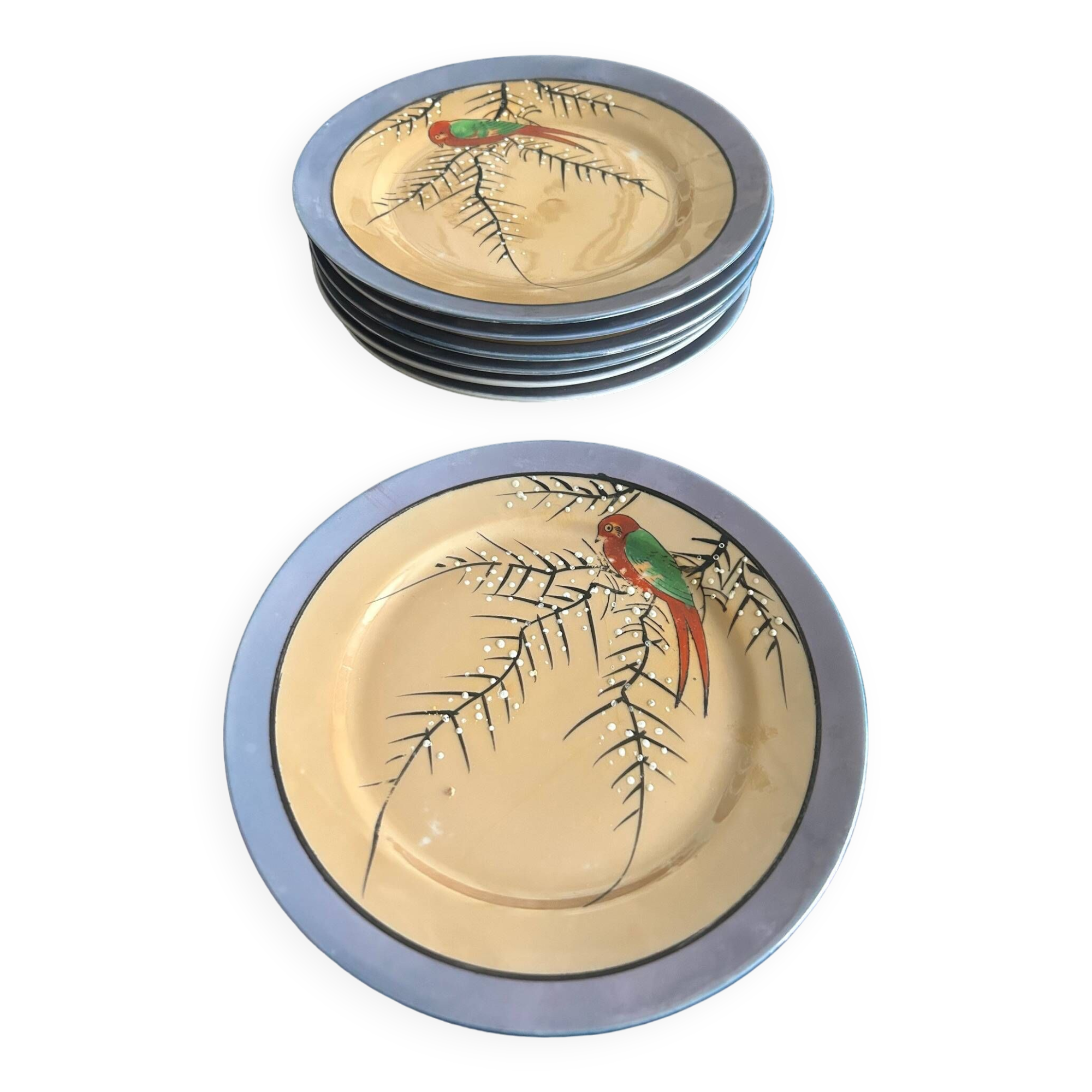 7 iridescent plates with bird decoration