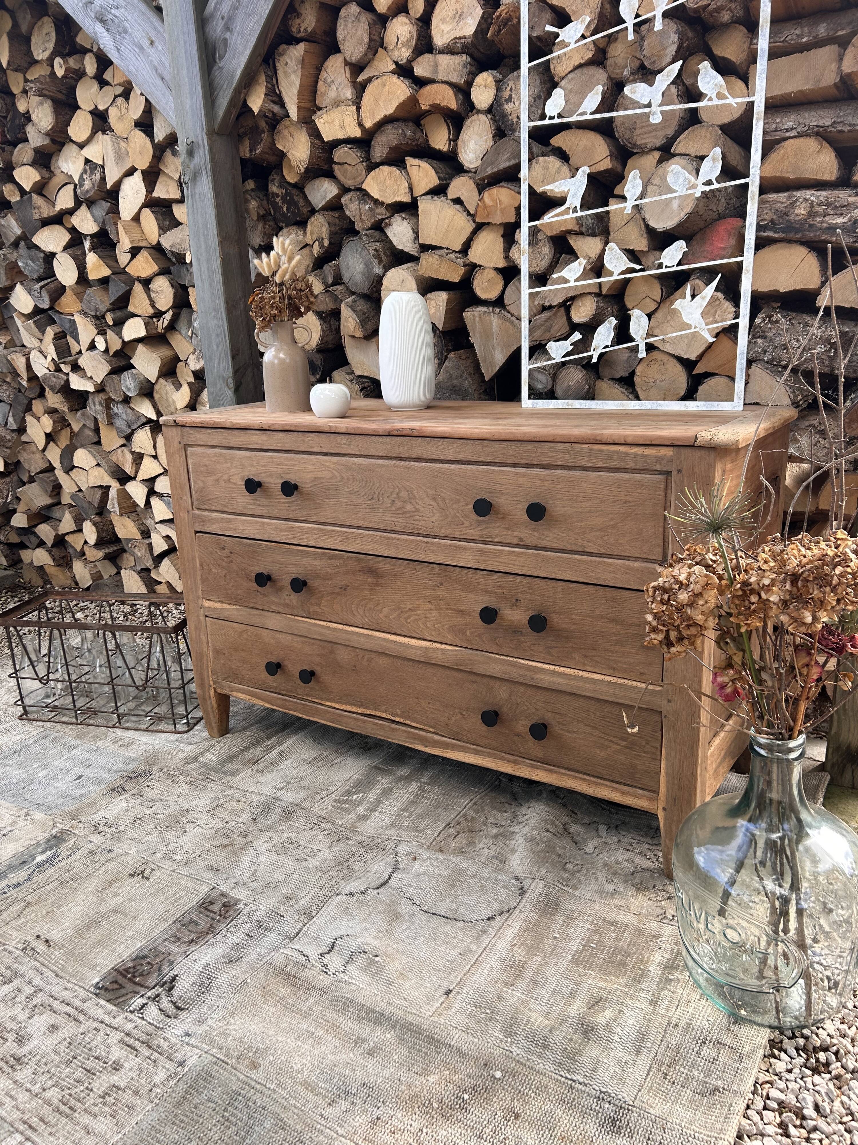 Commode ancienne massif rénovée