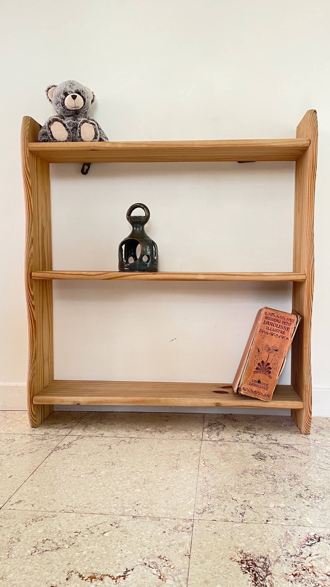 Vintage Solid Wood Shelf (Tabletop or Wall Mounted)