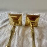 Paire d'anciens bougeoirs en laiton