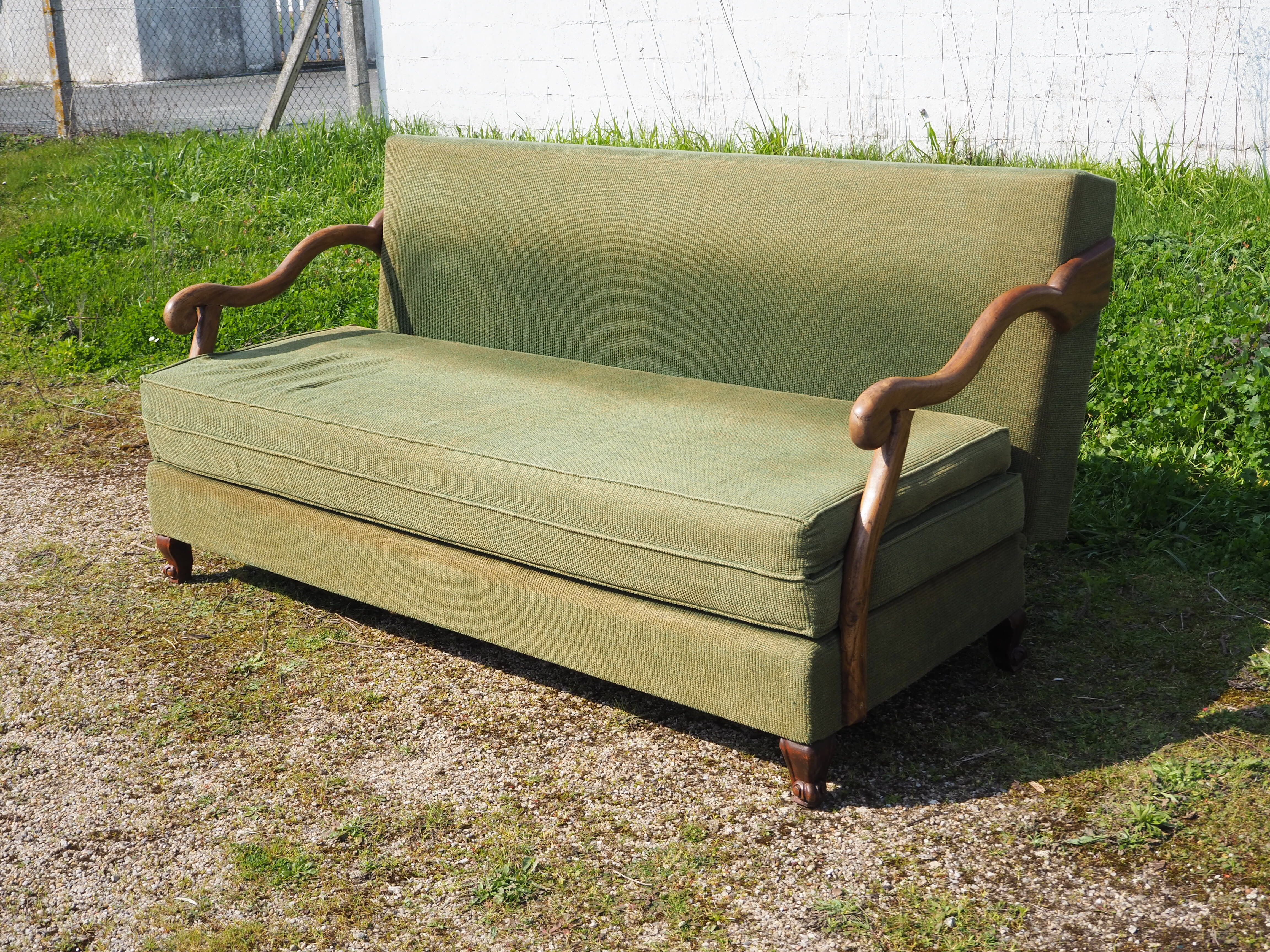 Louis XIII Style Convertible Sofa Sheep Bones