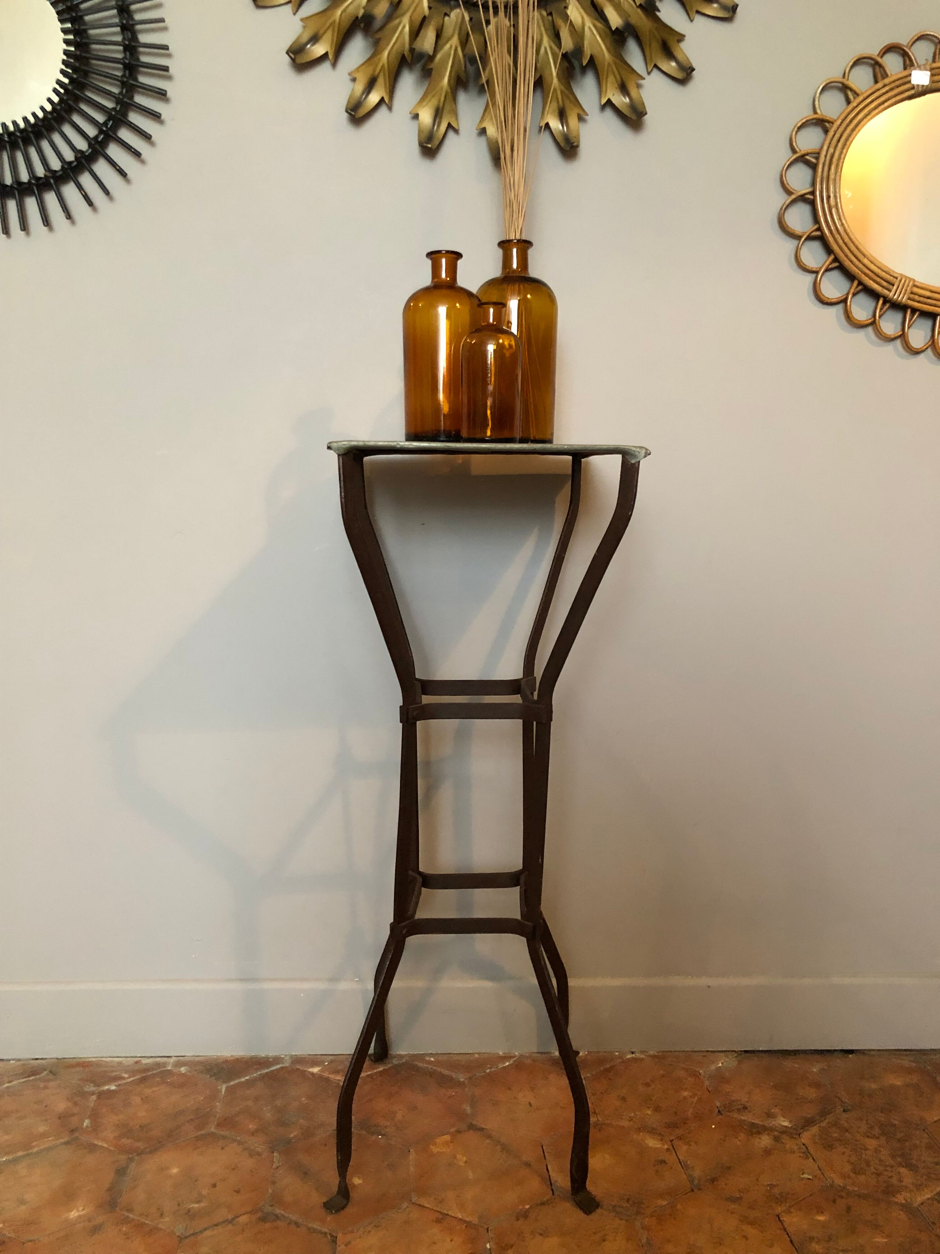 Old steel and zinc florist service