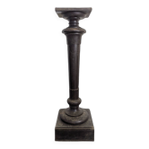 Presentation pedestal column