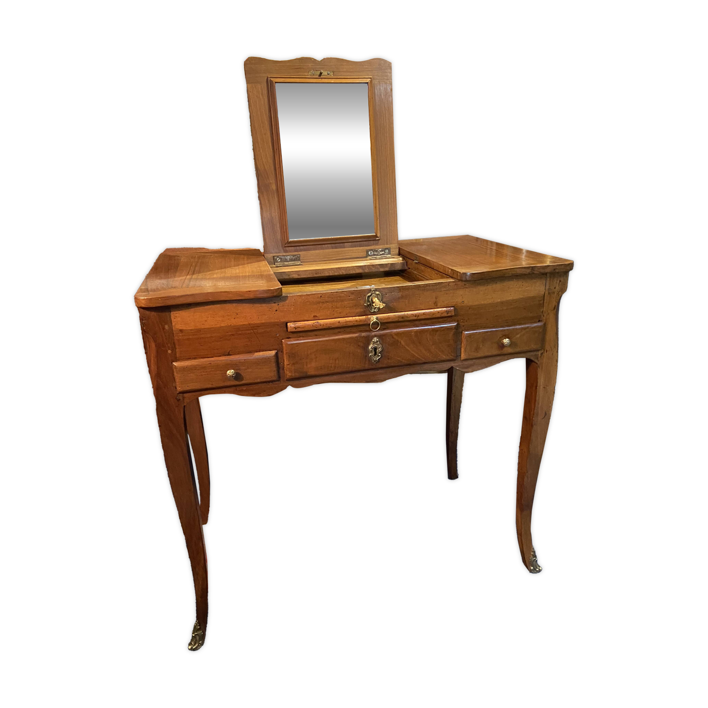 Louis XV walnut hairdresser from the 18th century marked N. Armant.