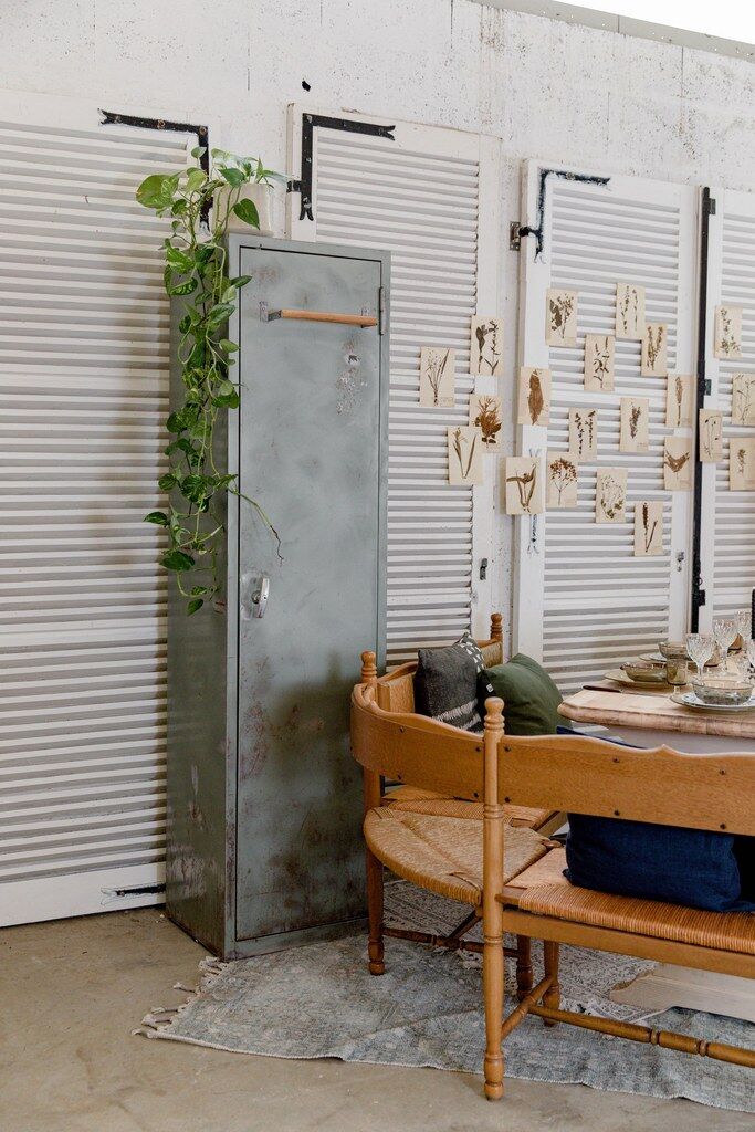 Metal industrial cloakroom