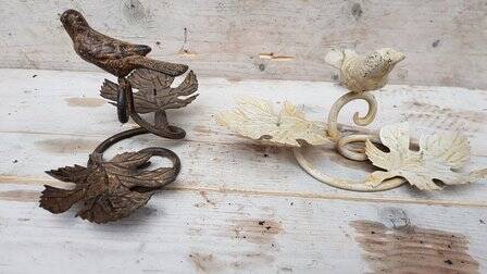 Bougeoir avec oiseau en métal noir