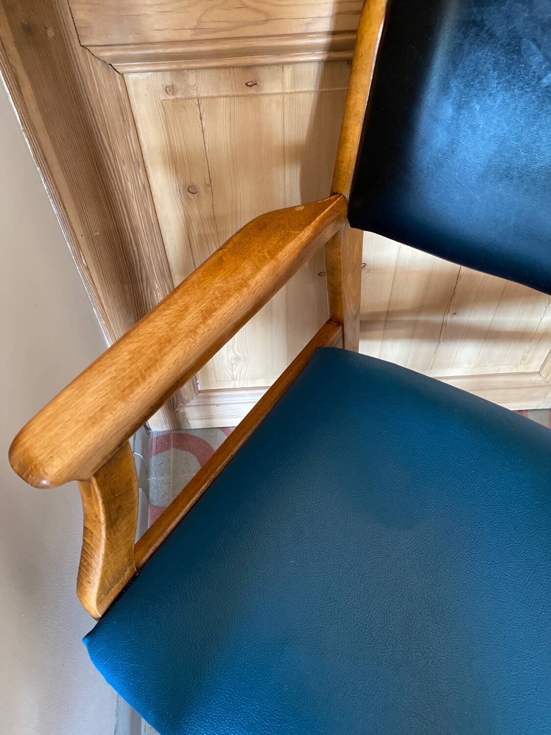 Vintage armchair 1950